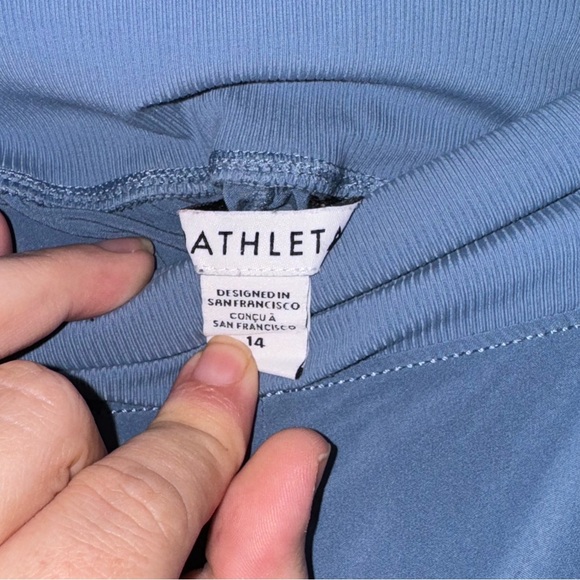 ATHLETA Nolita Slim Tapered Crop Pants, size 14 - Picture 6 of 13